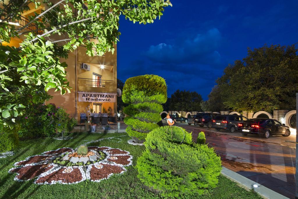 Apartments Radevic Будва Екстер'єр фото